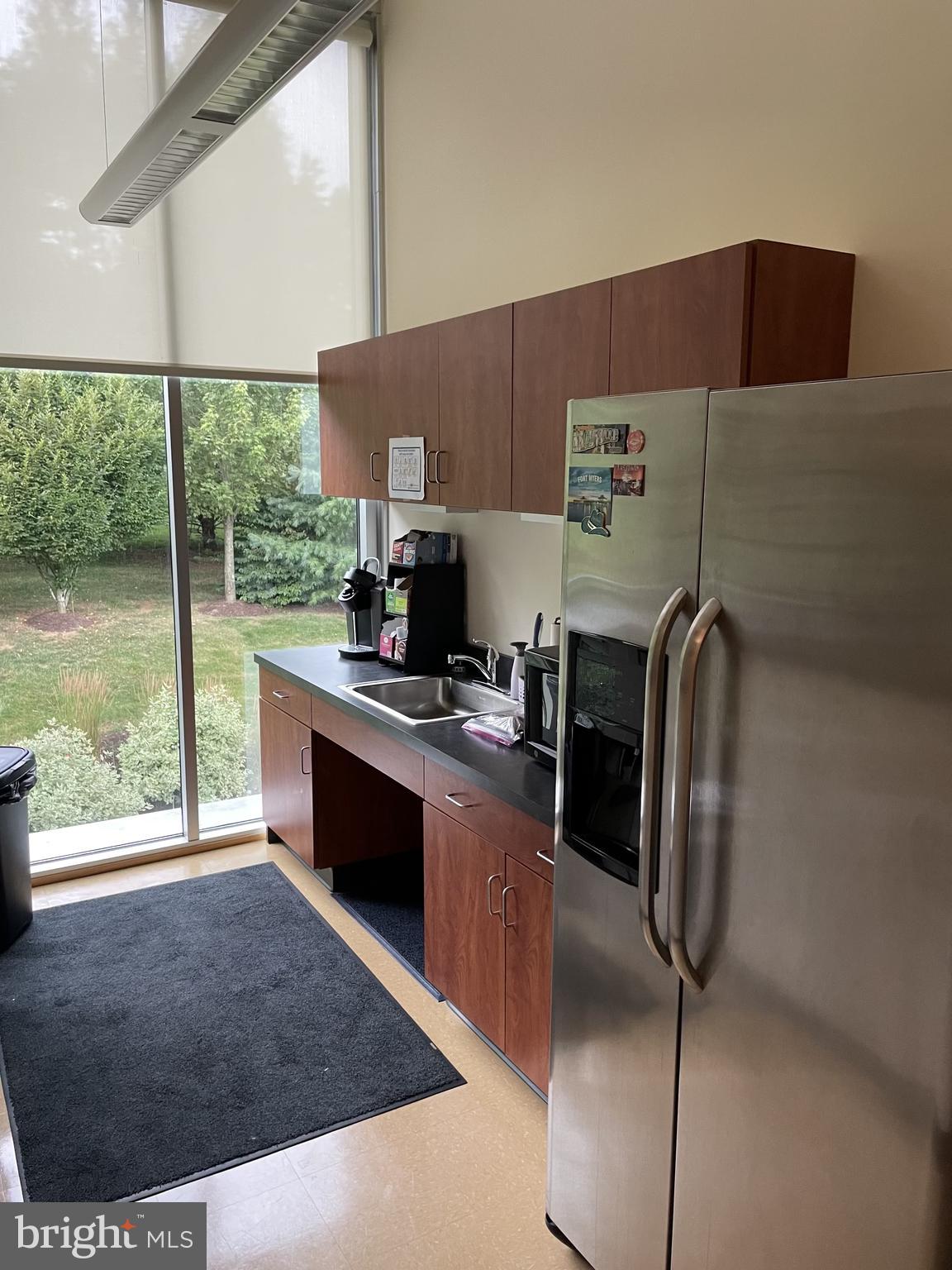 690 GRAYS WOODS BOULEVARD