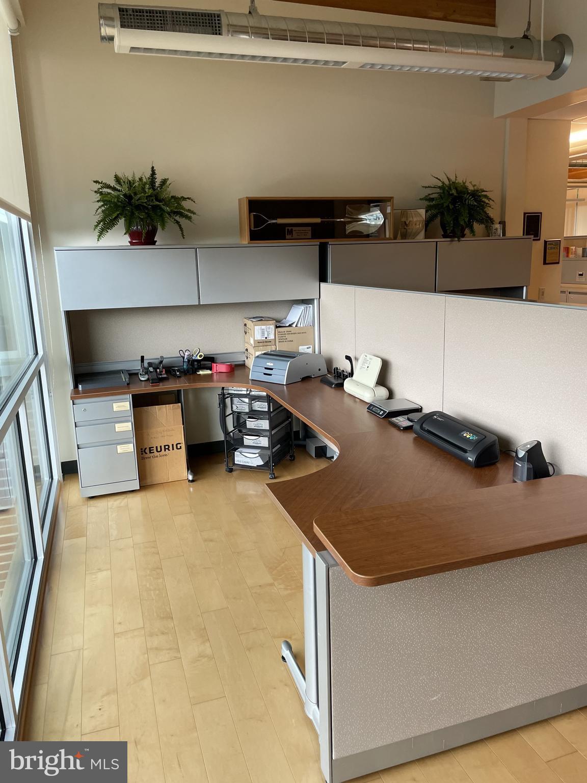 690 GRAYS WOODS BOULEVARD