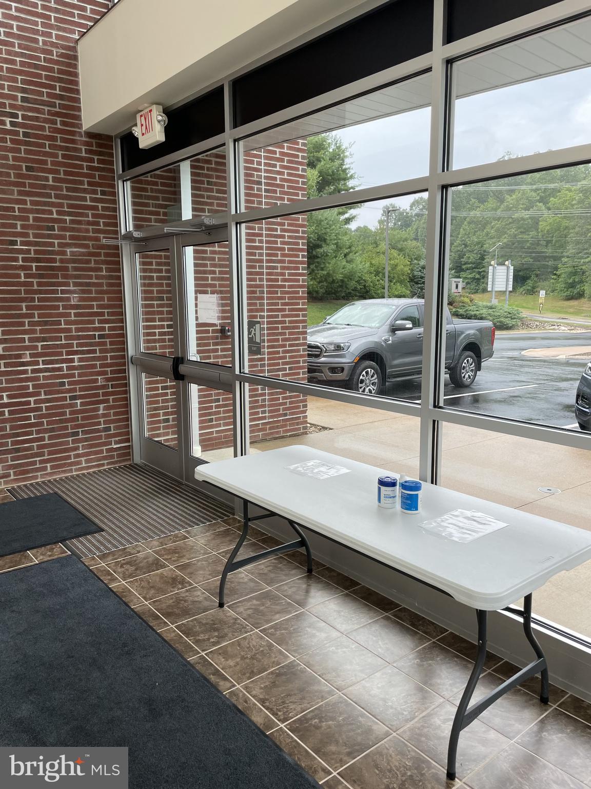 690 GRAYS WOODS BOULEVARD