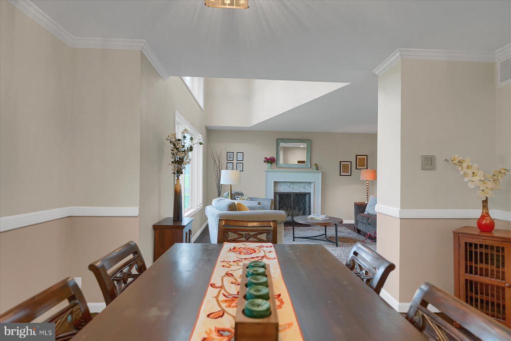256 BLACKBERRY HILL