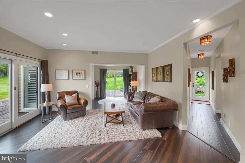 256 BLACKBERRY HILL