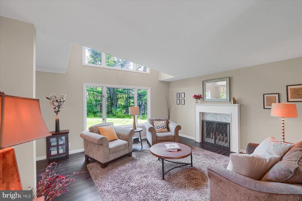 256 BLACKBERRY HILL