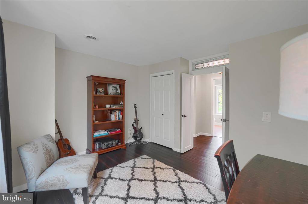 256 BLACKBERRY HILL