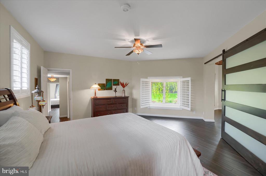 256 BLACKBERRY HILL