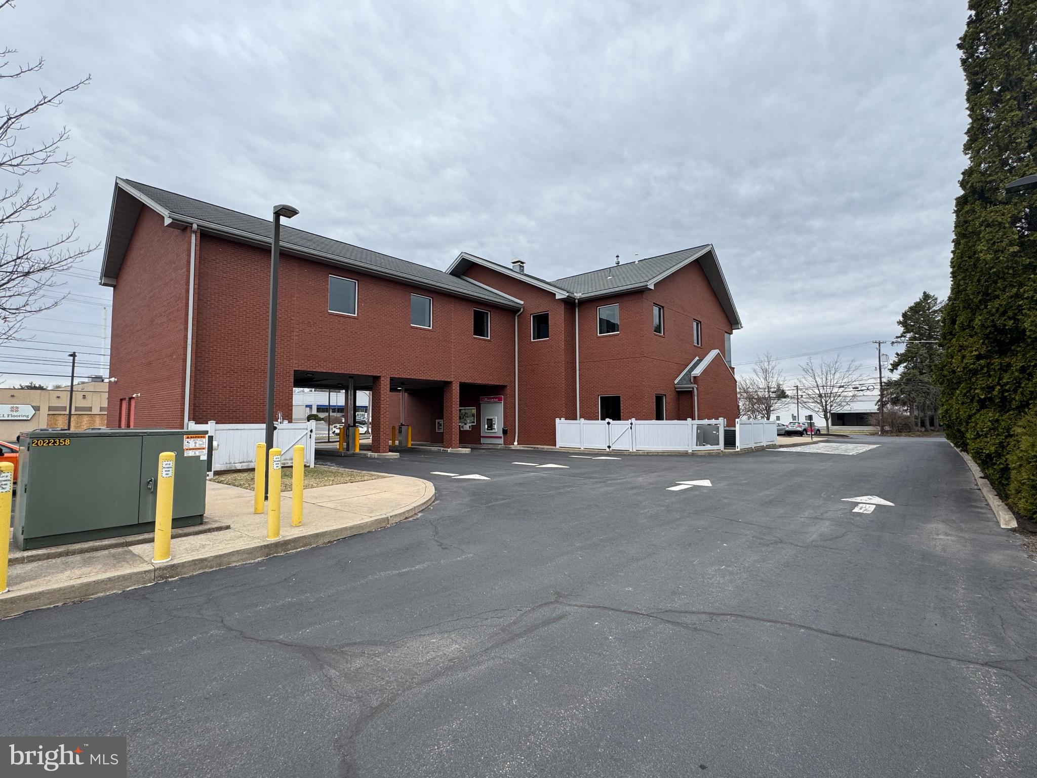 1535 N ATHERTON STREET