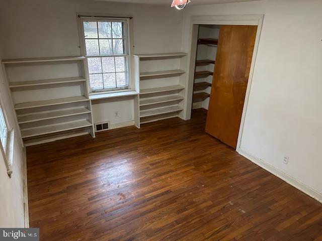 225 HOMAN AVENUE
