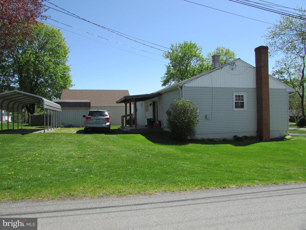 120 WALNUT STREET