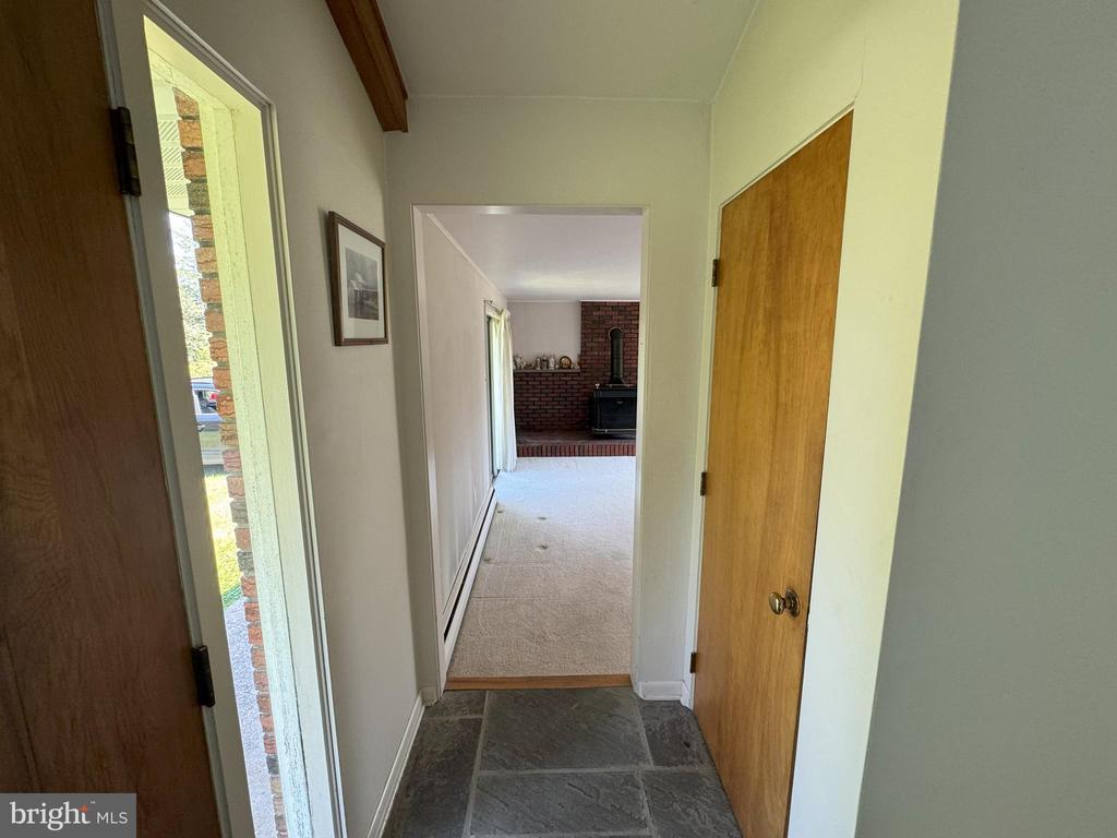 126 E HARRIS DRIVE