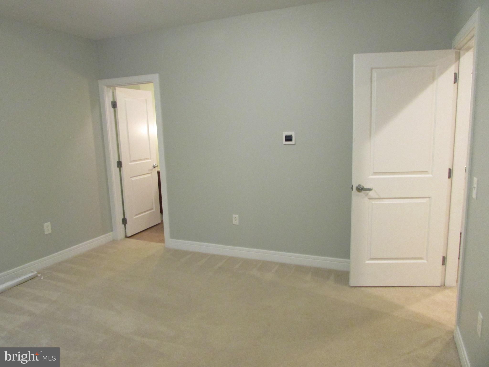 688 OAKWOOD AVENUE A