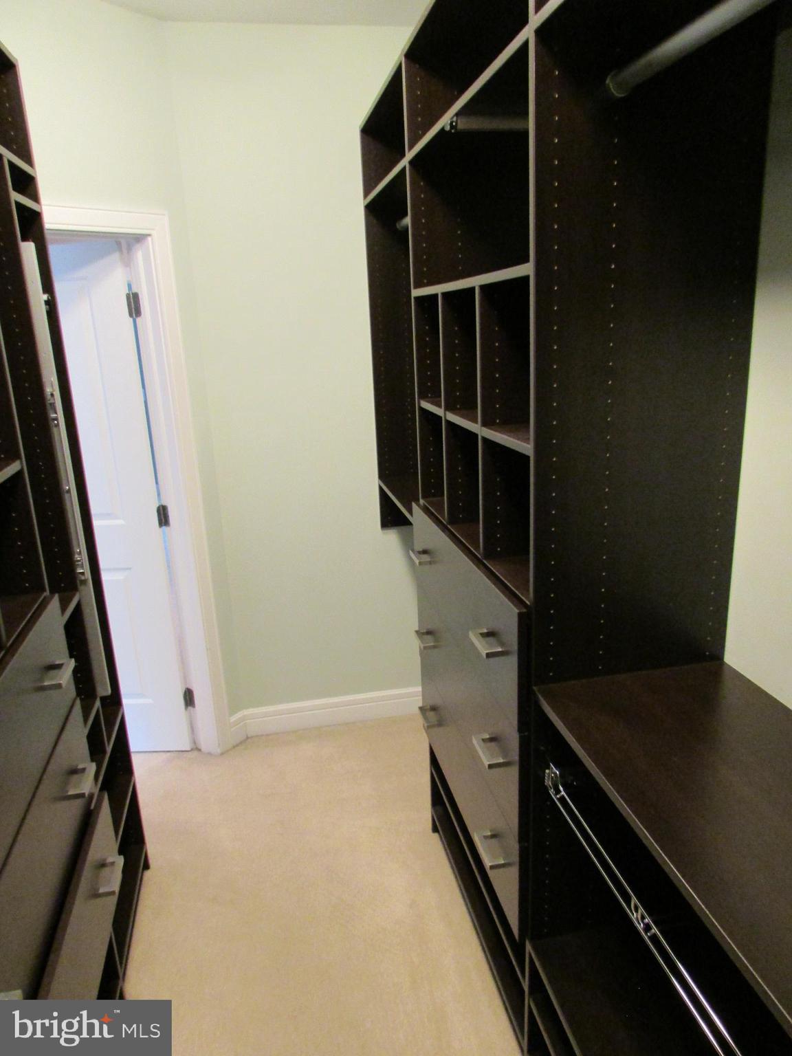 688 OAKWOOD AVENUE A