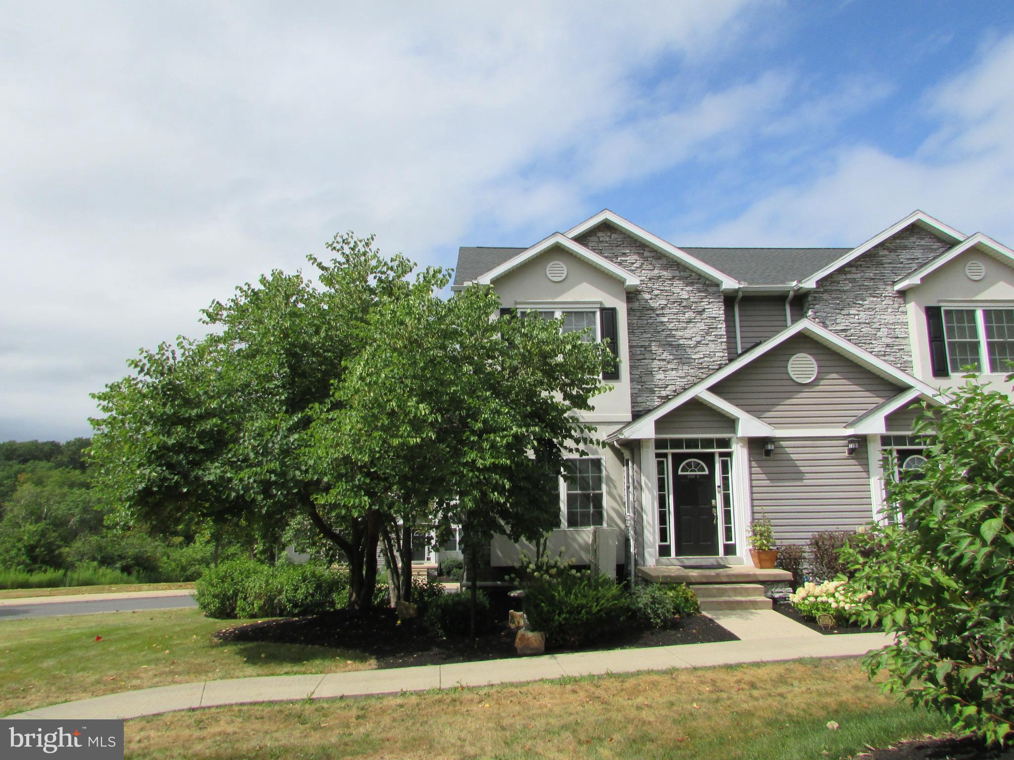 688 OAKWOOD AVENUE A