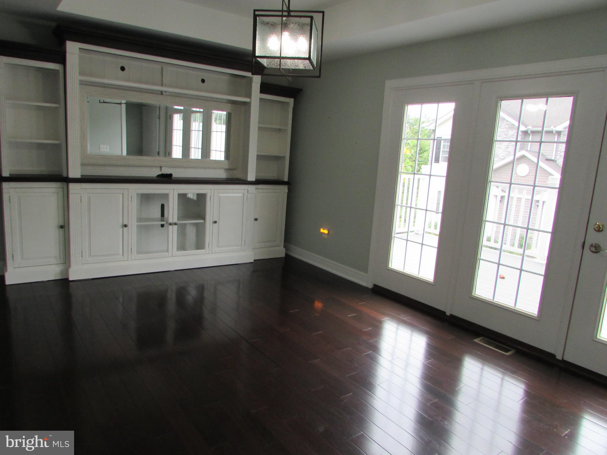 688 OAKWOOD AVENUE A