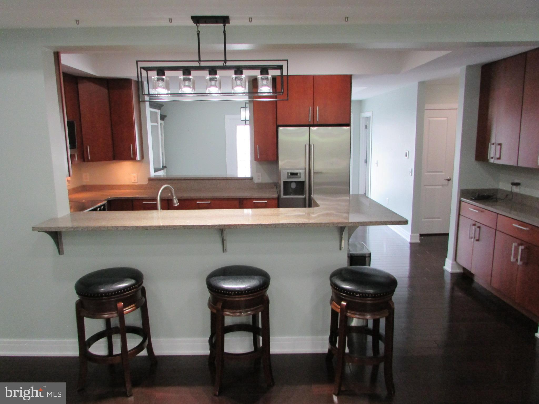 688 OAKWOOD AVENUE A