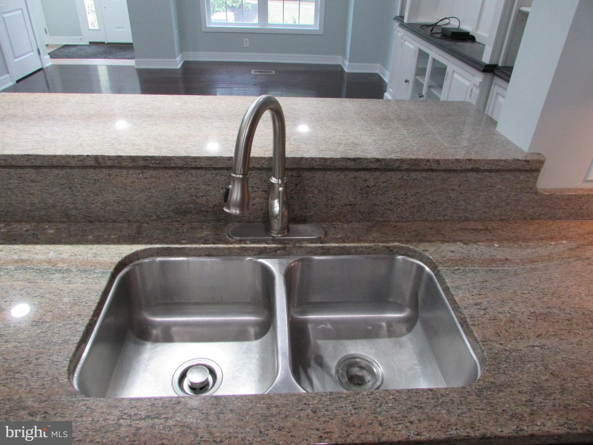 688 OAKWOOD AVENUE A