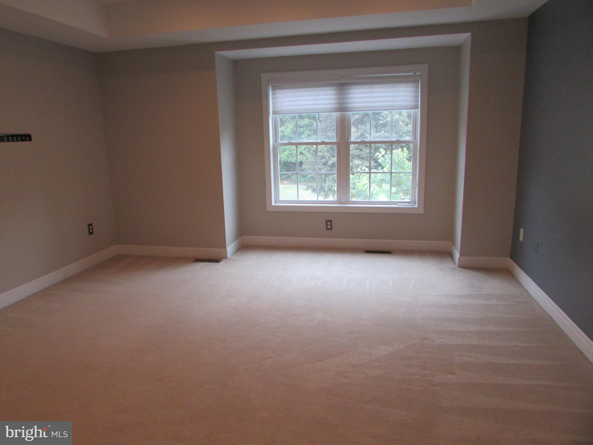 688 OAKWOOD AVENUE A