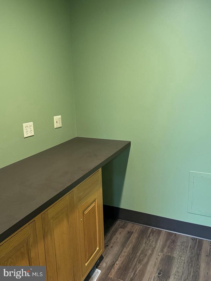 1522 MARTIN STREET 1524, 1528