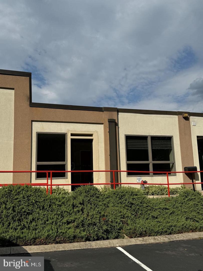 1522 MARTIN STREET 1524, 1528