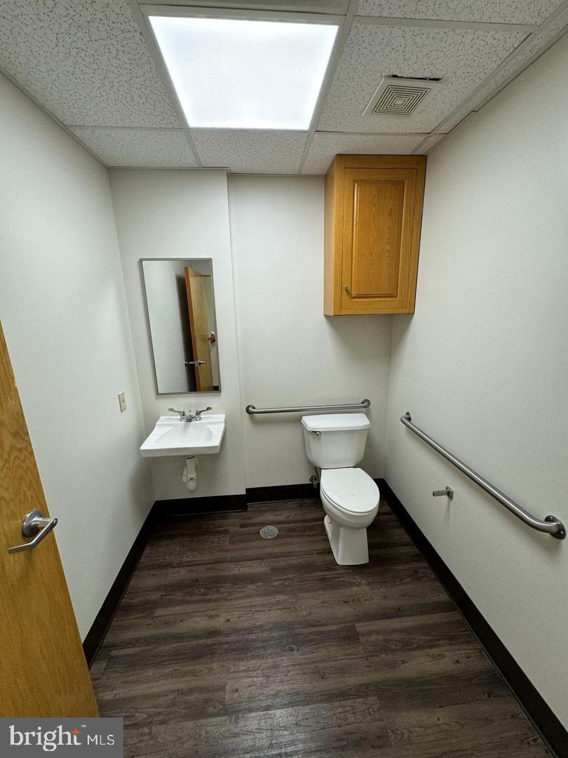 1522 MARTIN STREET 1524, 1528