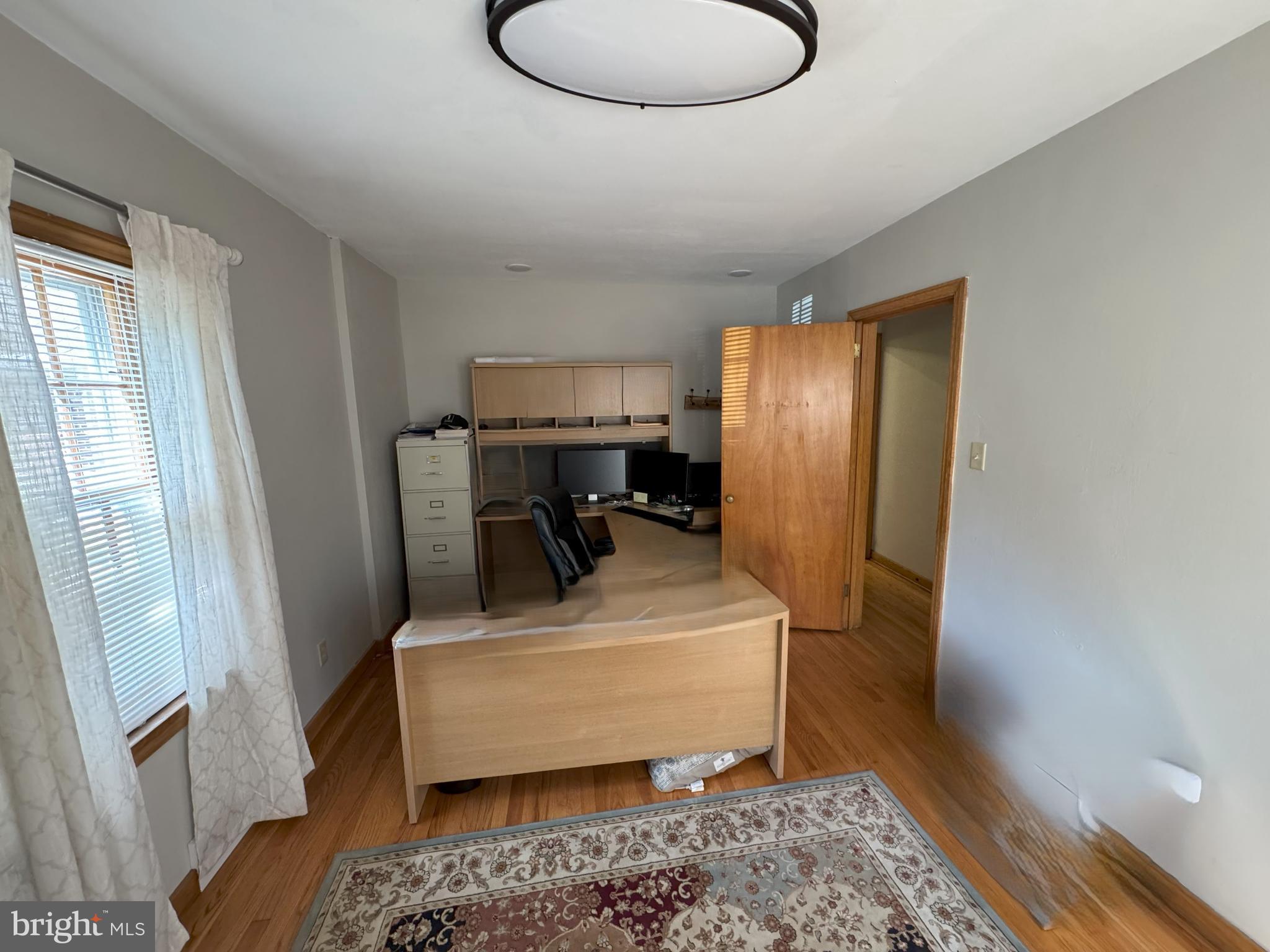 1901 E COLLEGE AVENUE