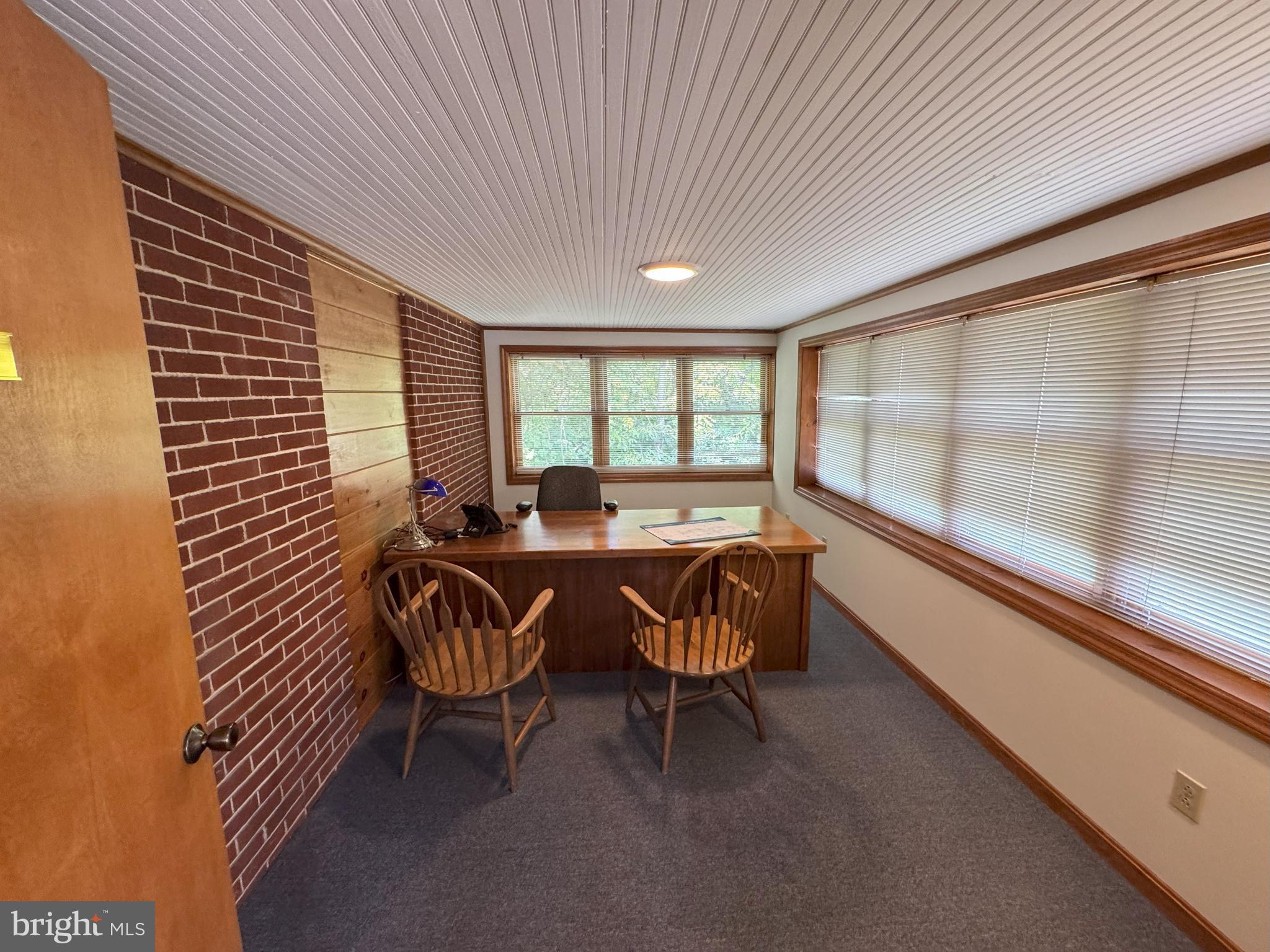 1901 E COLLEGE AVENUE