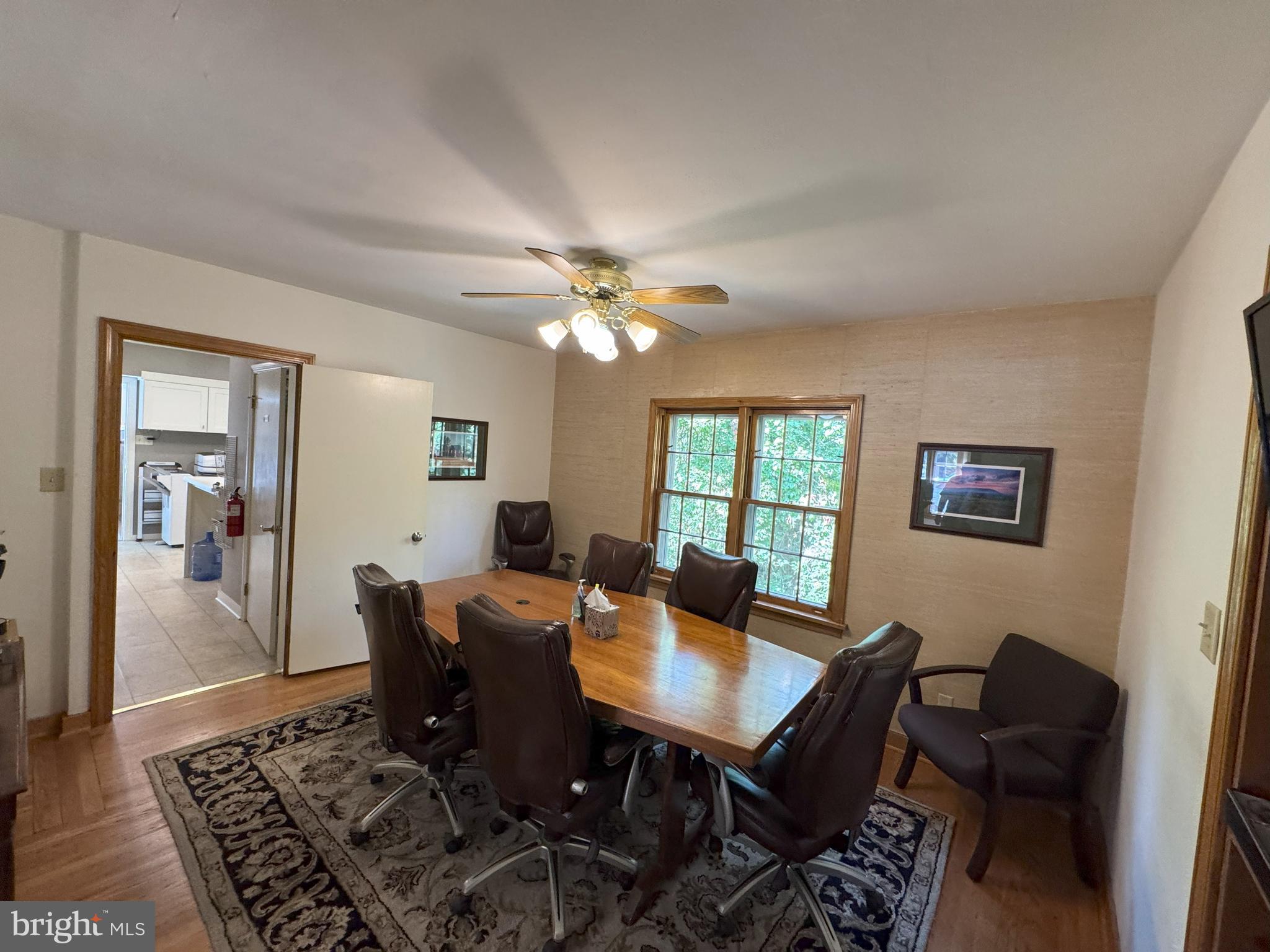 1901 E COLLEGE AVENUE