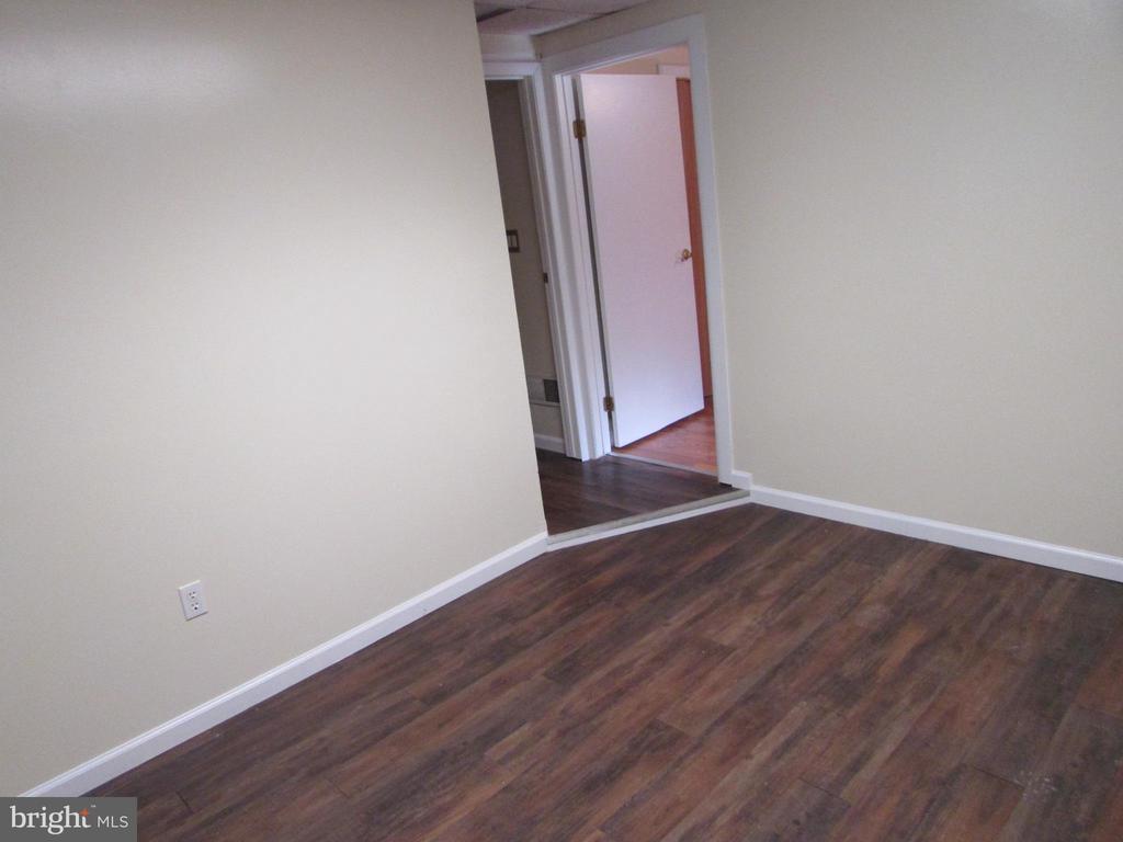 418 PIKE STREET