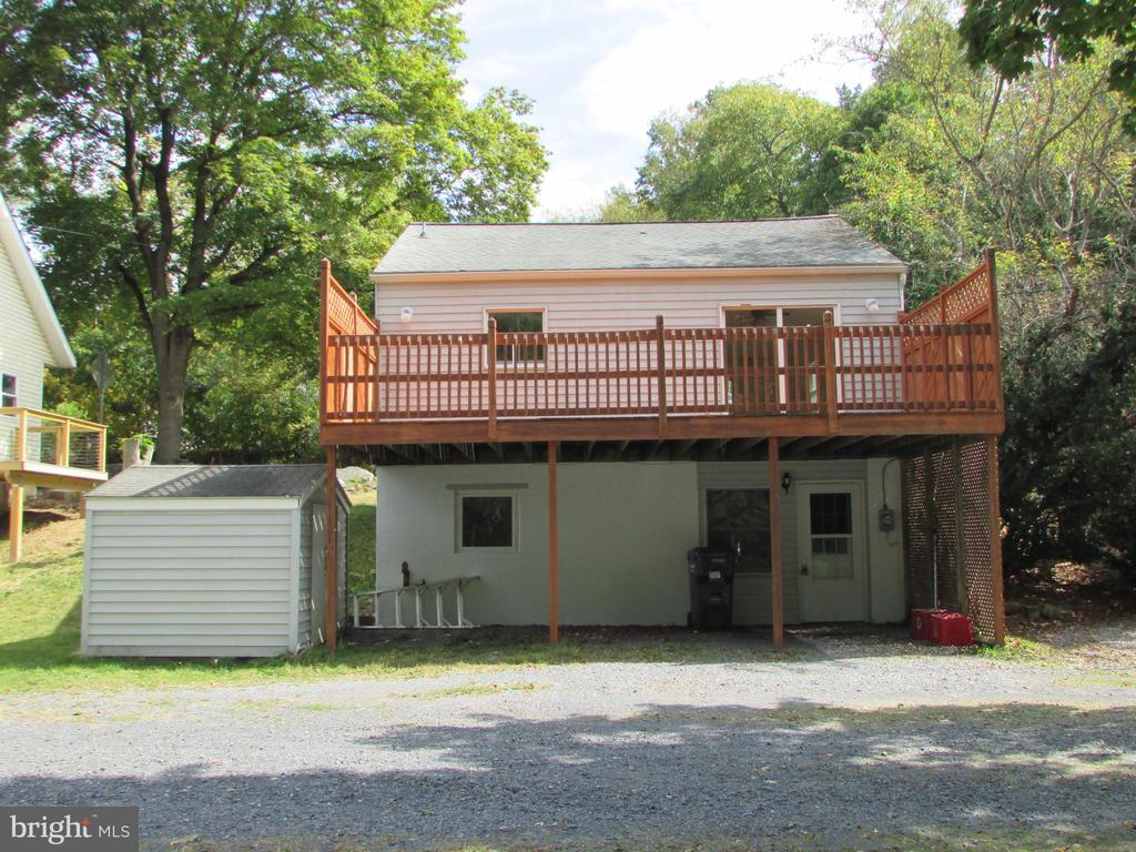 418 PIKE STREET