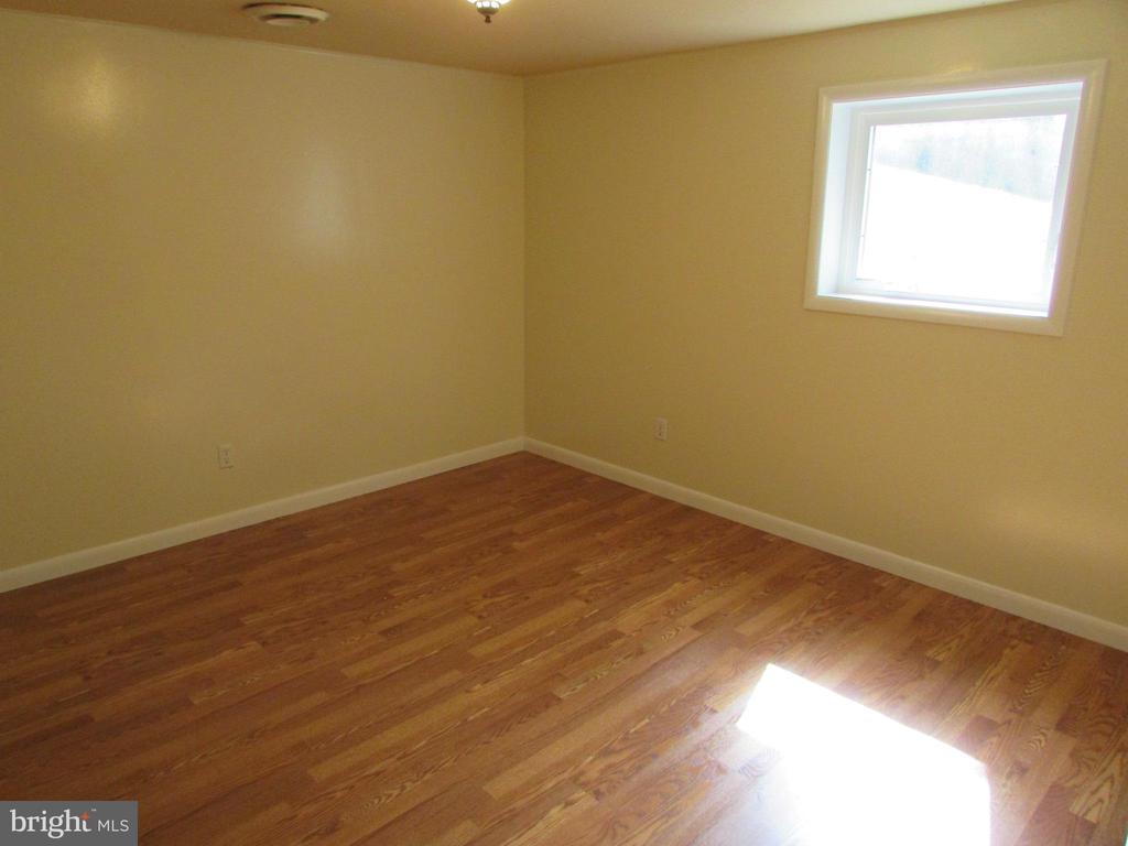 418 PIKE STREET