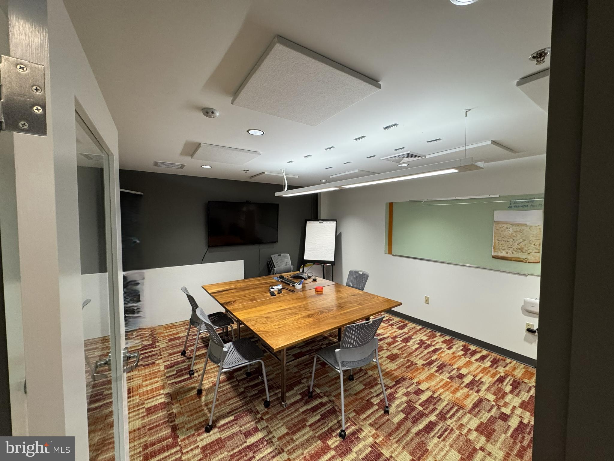 1315 W COLLEGE AVENUE 101