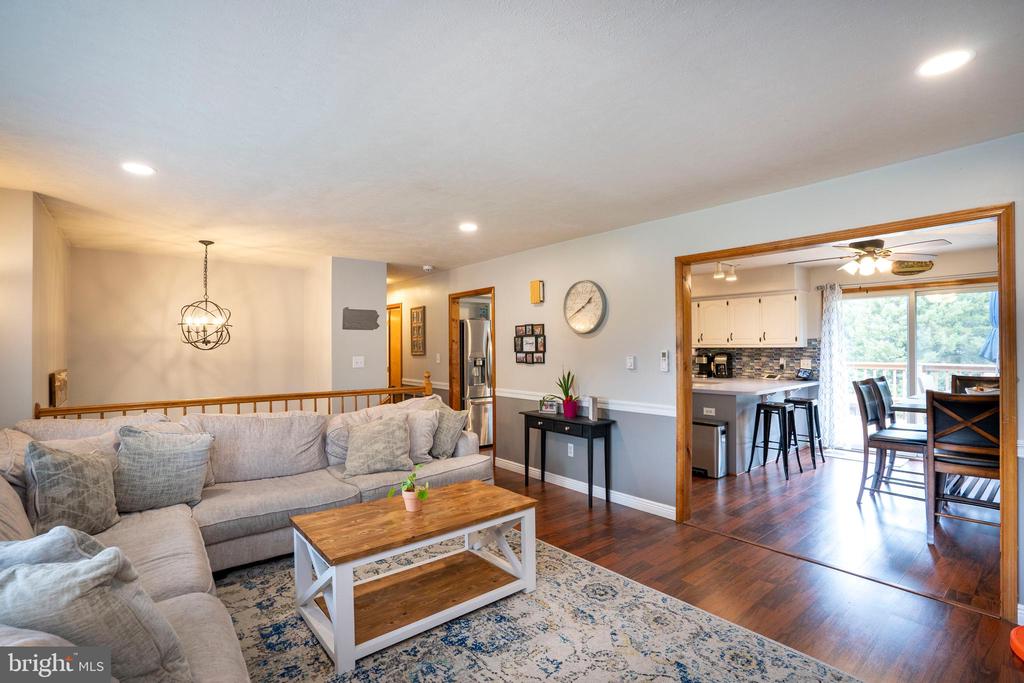 301 GOLDFINCH DRIVE