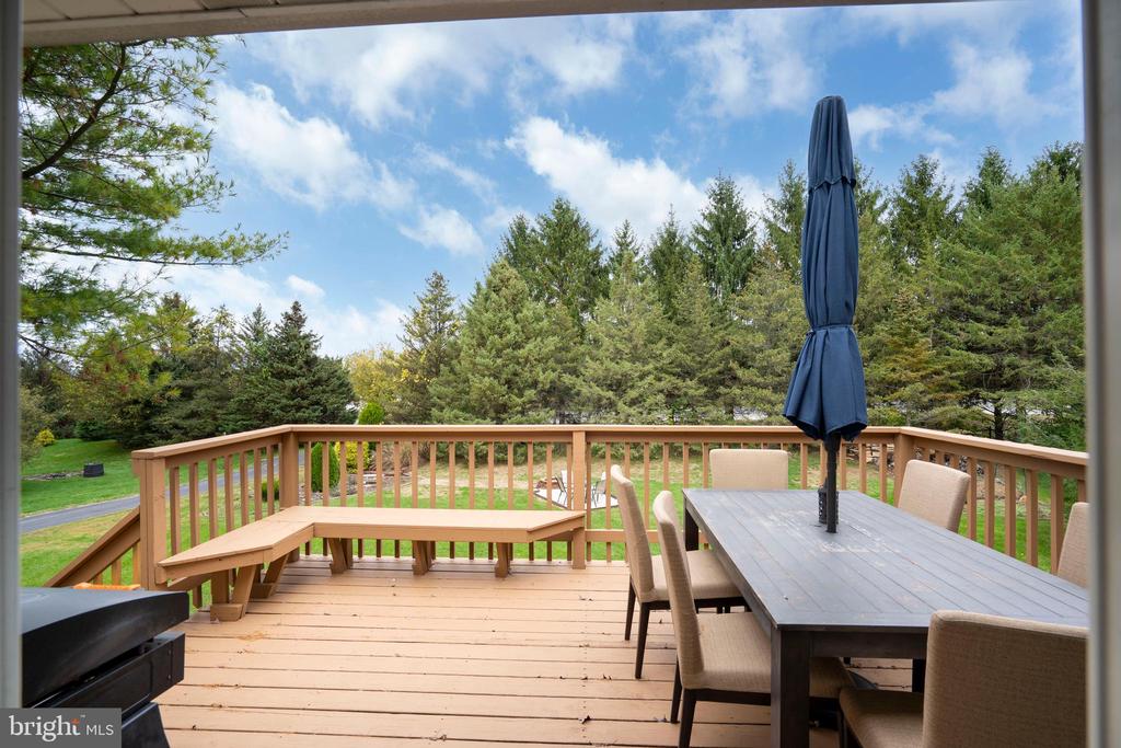 301 GOLDFINCH DRIVE