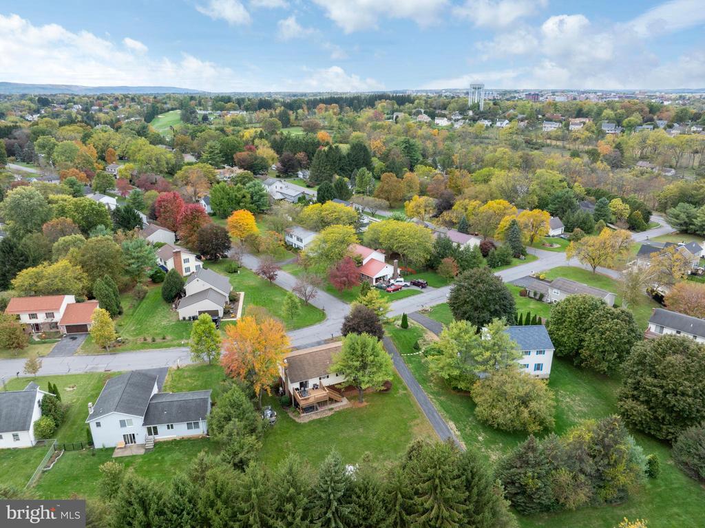 301 GOLDFINCH DRIVE