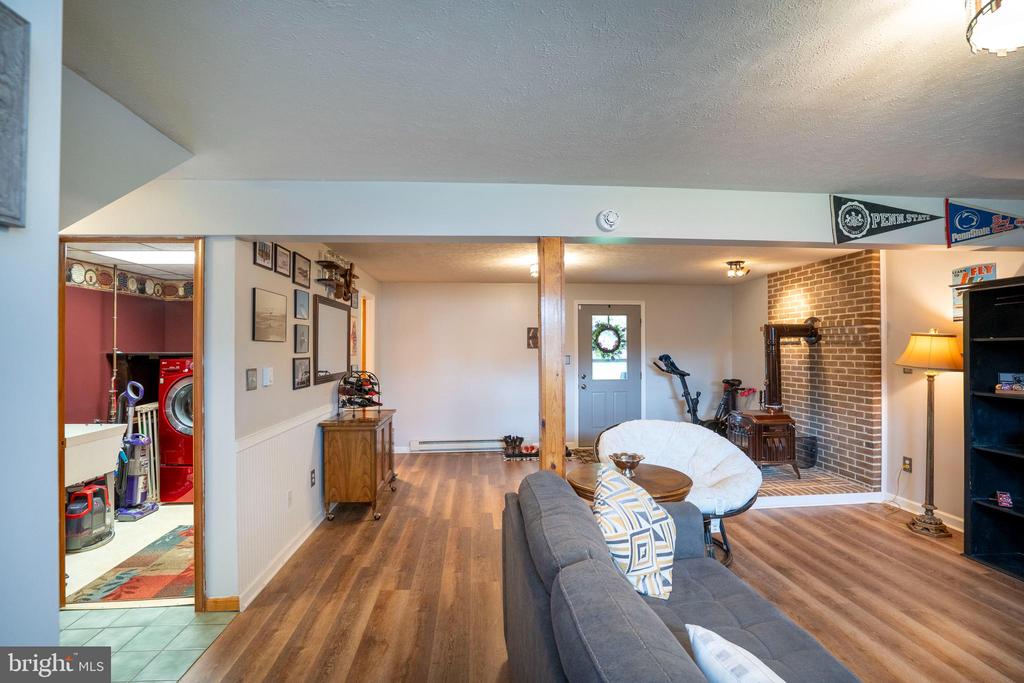 301 GOLDFINCH DRIVE