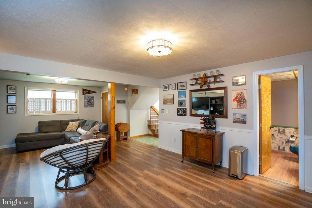 301 GOLDFINCH DRIVE