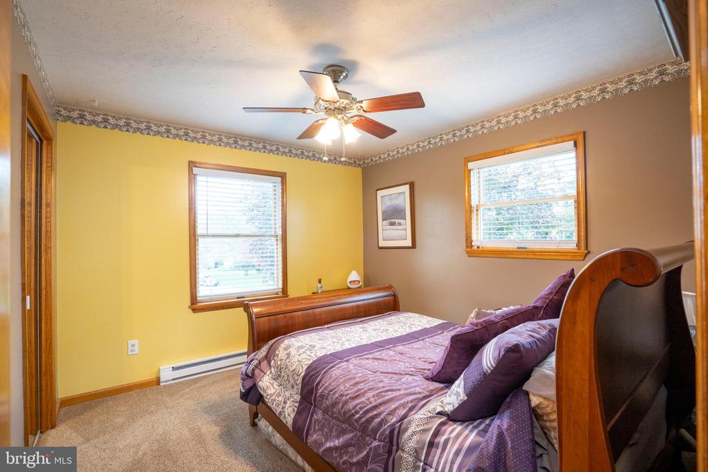 301 GOLDFINCH DRIVE