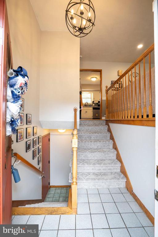 301 GOLDFINCH DRIVE