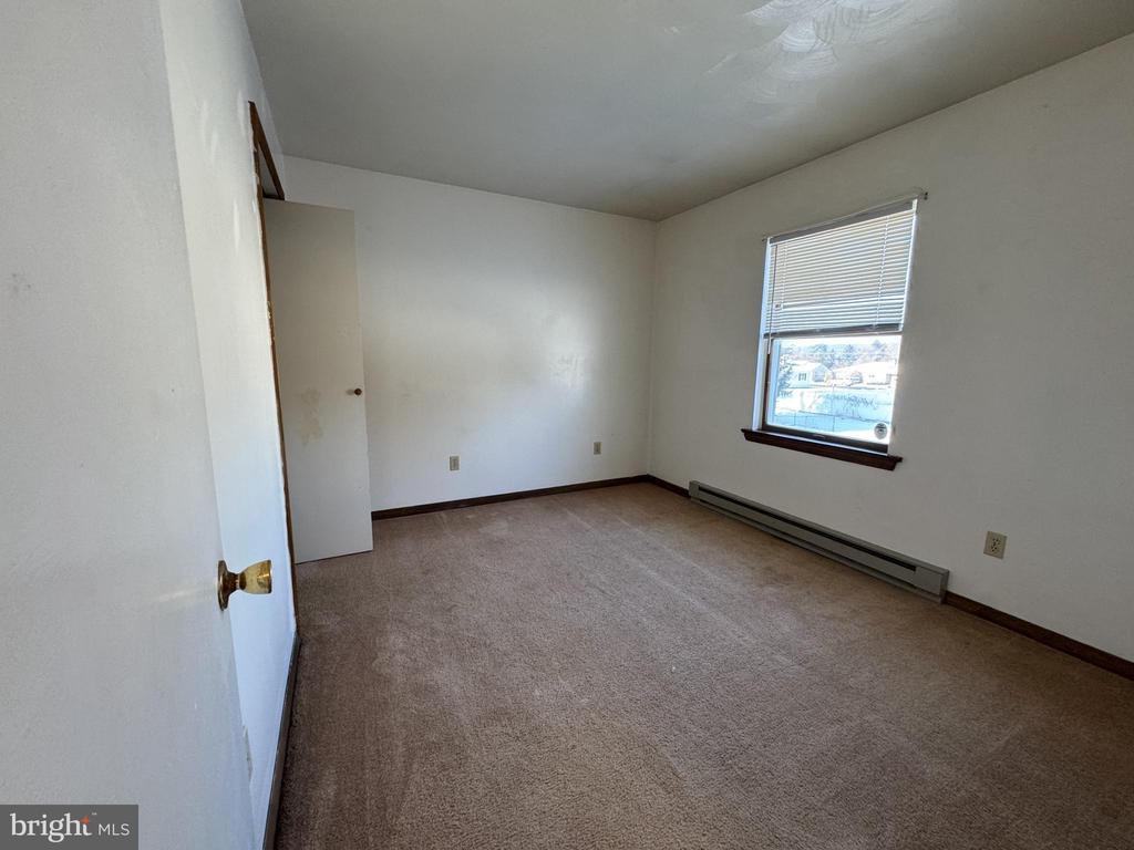 173 & 175 1st AVE