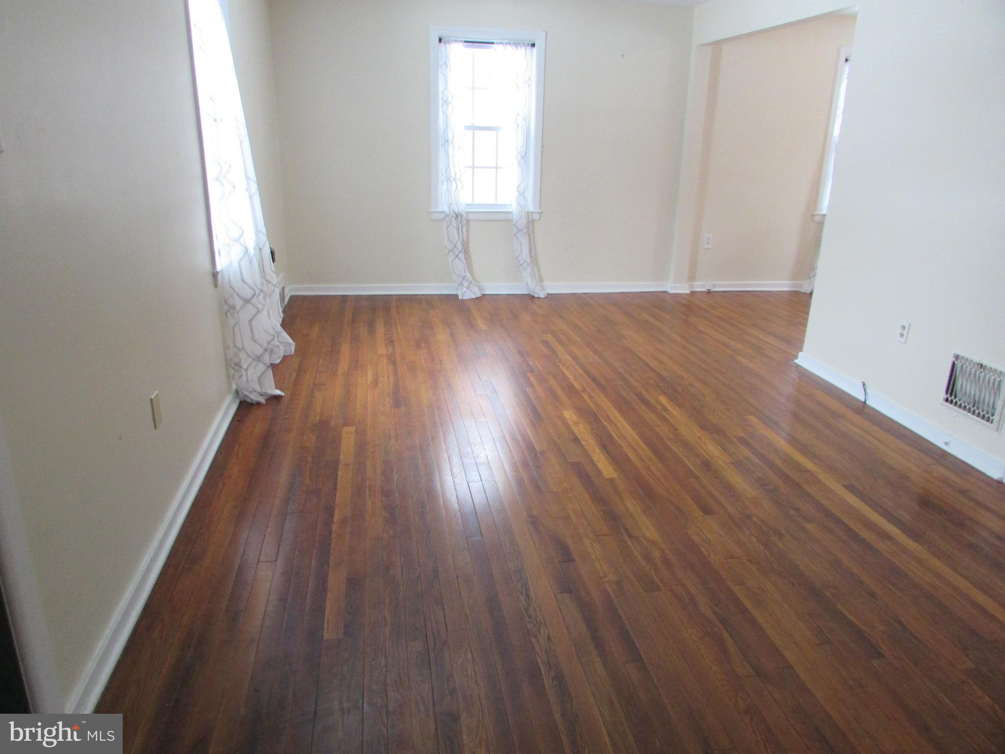 218 WESTERLY PARKWAY