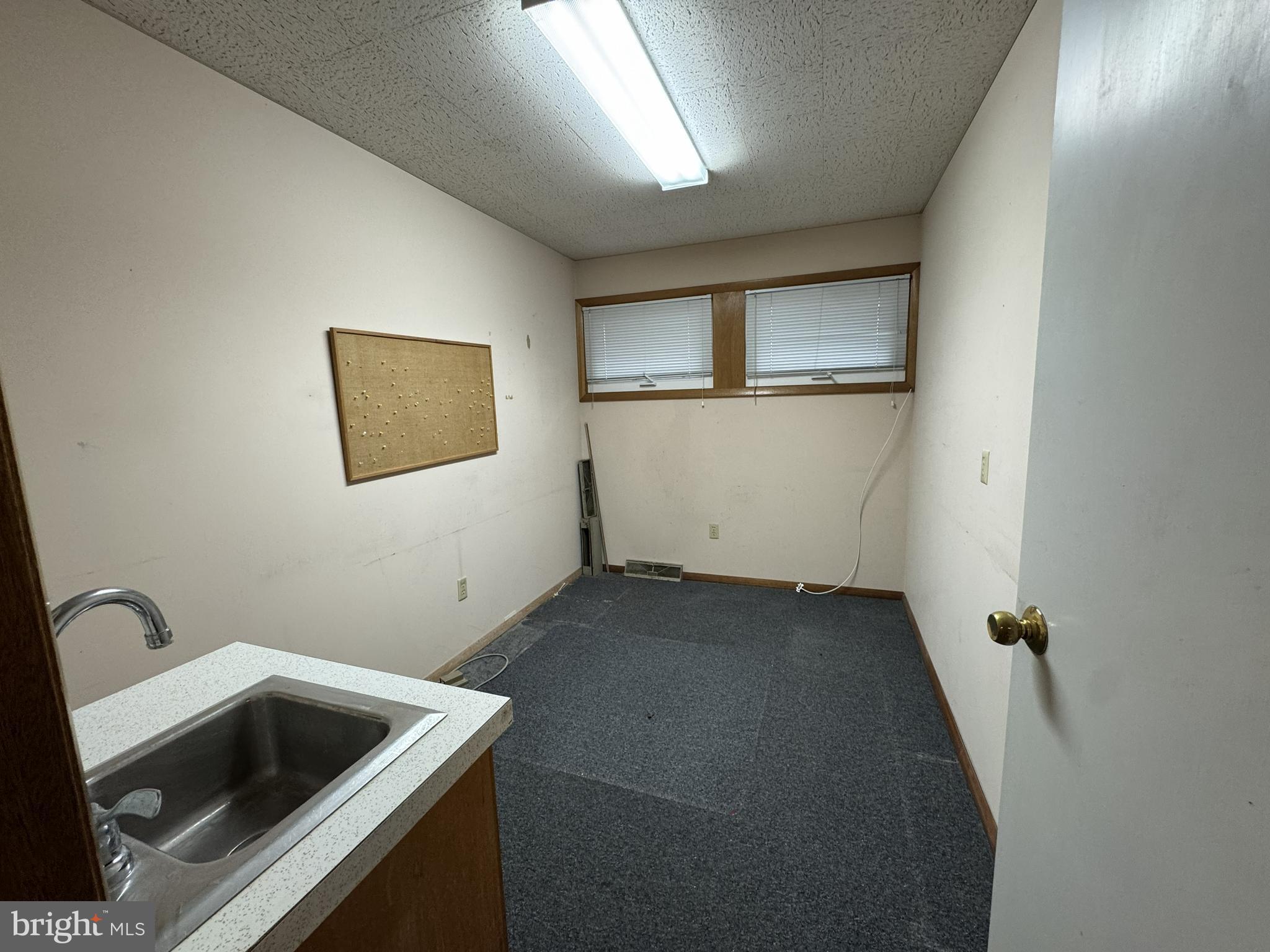 233 EASTERLY PARKWAY 106