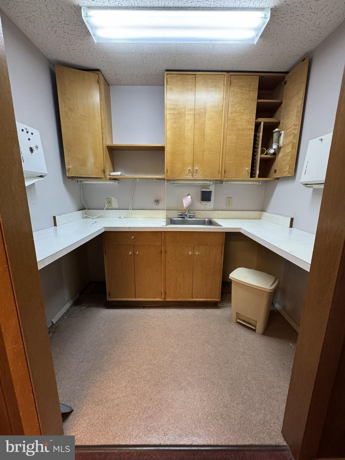 233 EASTERLY PARKWAY 106