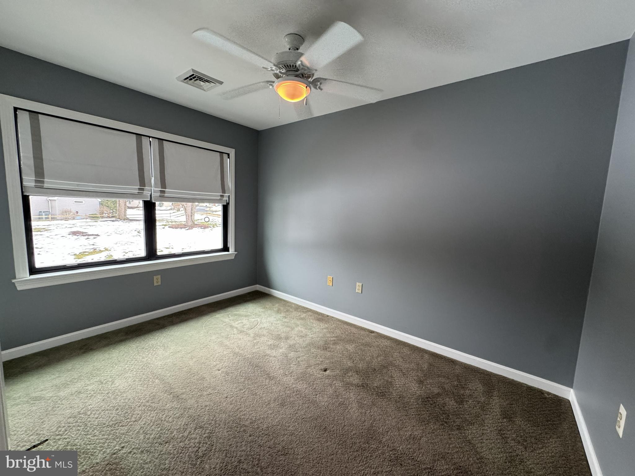 1219 SANDPIPER DRIVE