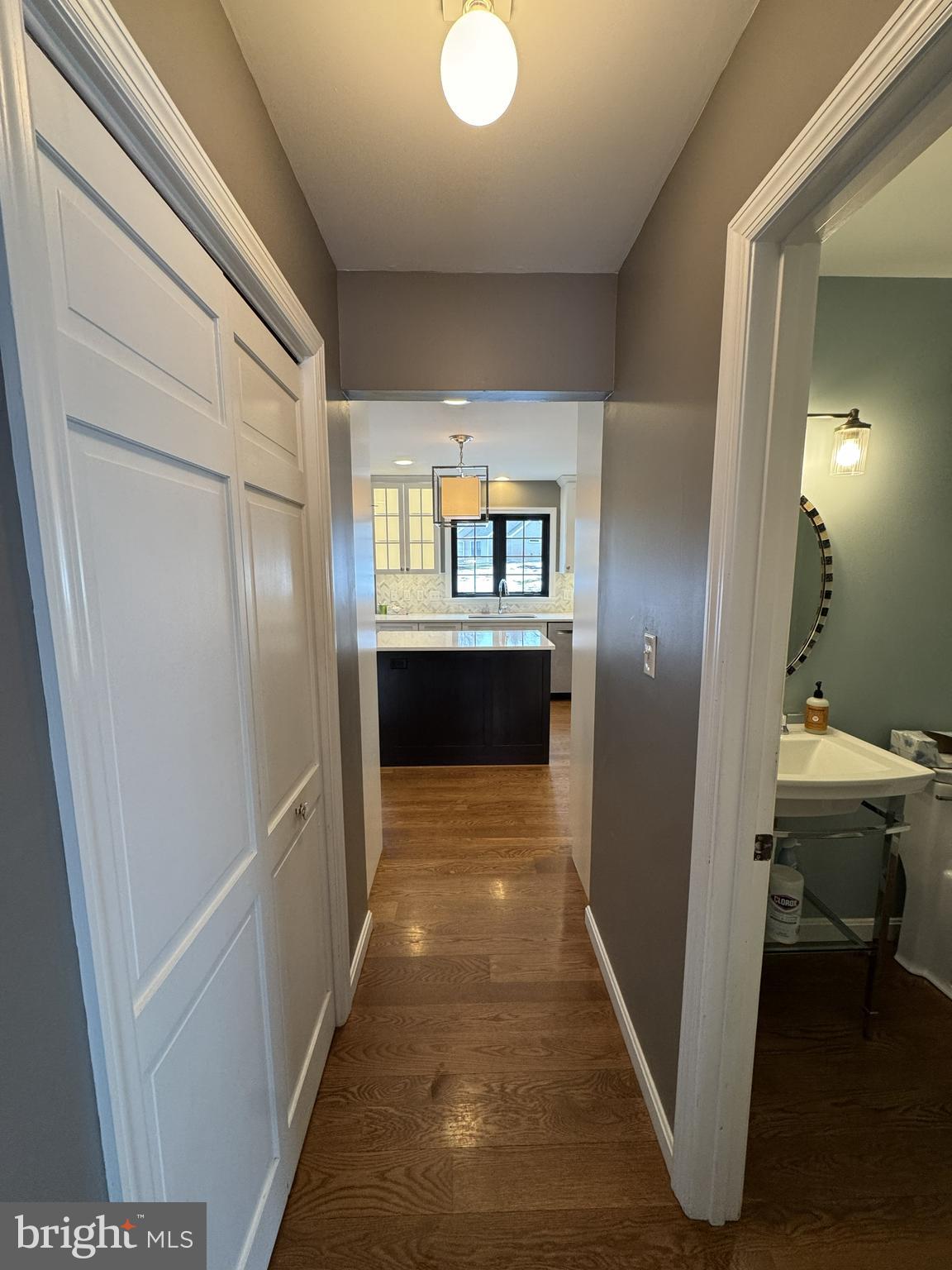 1219 SANDPIPER DRIVE