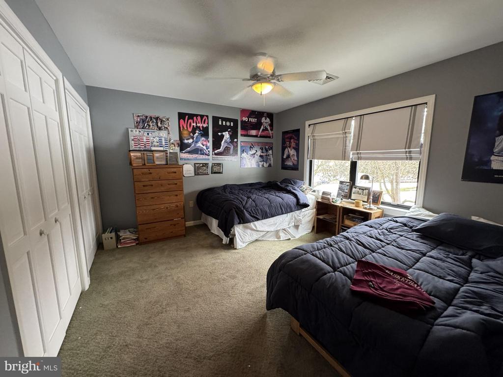 1219 SANDPIPER DRIVE