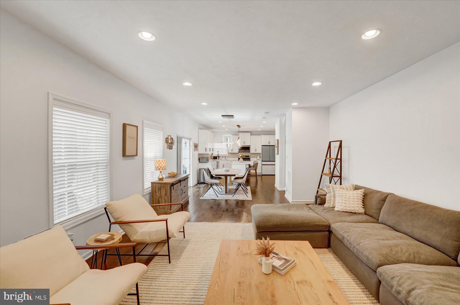 215 GLENNDALE DRIVE