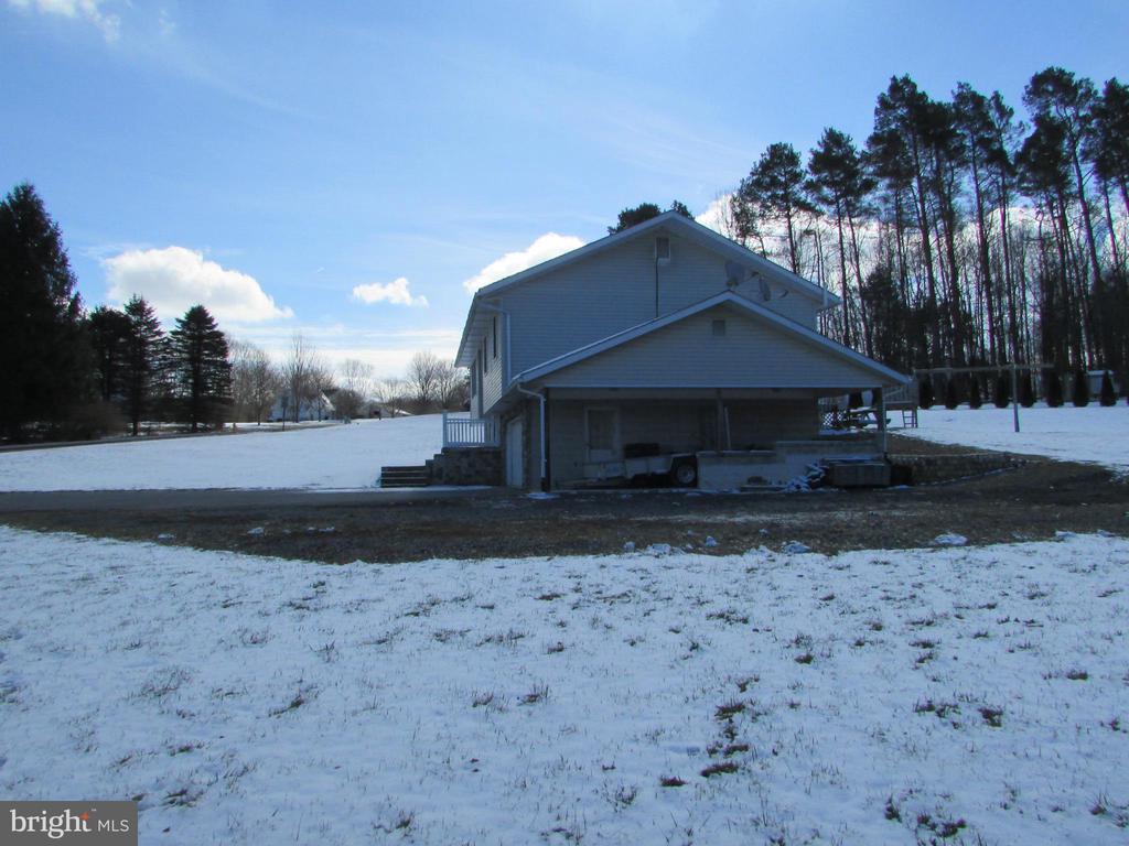 346 LUTZ LANE