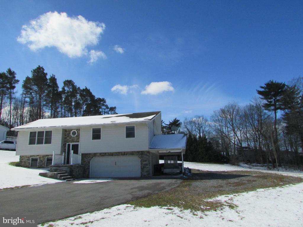 346 LUTZ LANE
