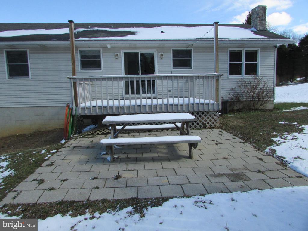 346 LUTZ LANE