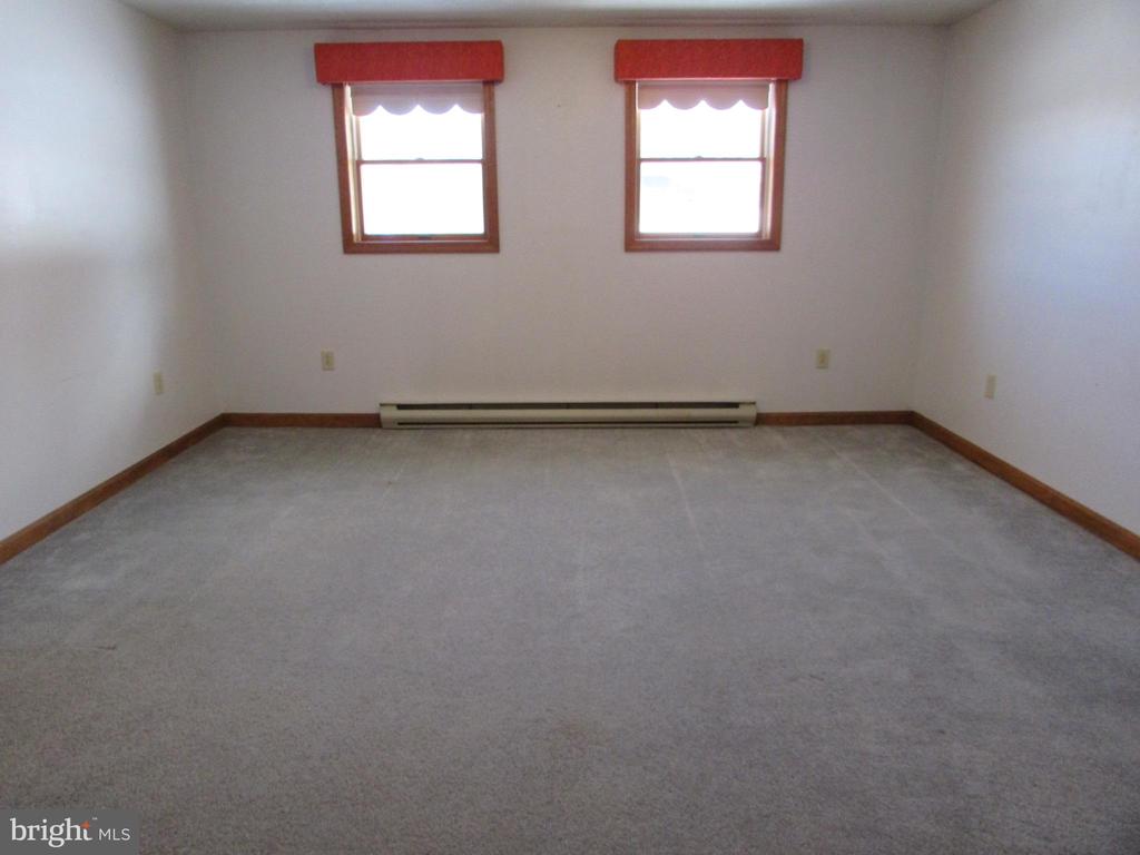 346 LUTZ LANE