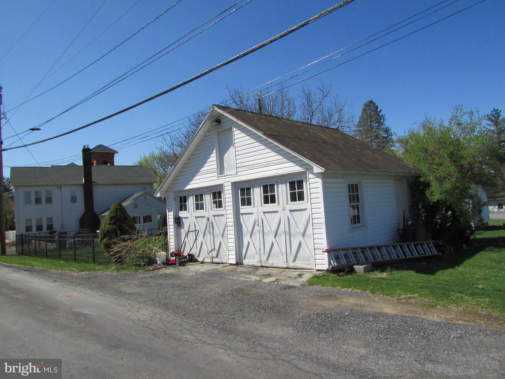 217 N CHURCH STREET