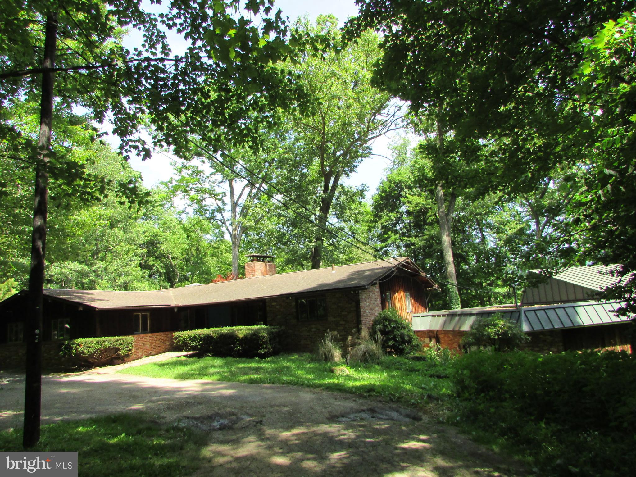 200 TALL OAKS DRIVE